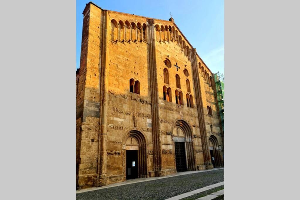 Maison Marina_Pavia San Michele Centro Storico Ngoại thất bức ảnh
